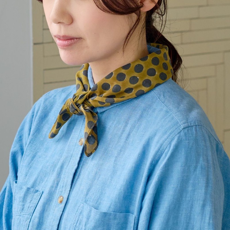 shesay シックな色合い 大人のドット柄ハンカチ /BR